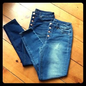 Lot 2 Maurices High Rise Skinny Jegging Short M
